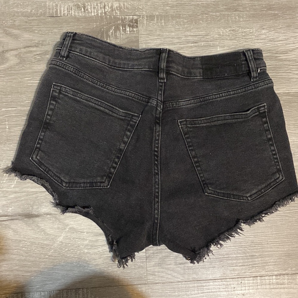 H&M shorts - Picture 5 of 5